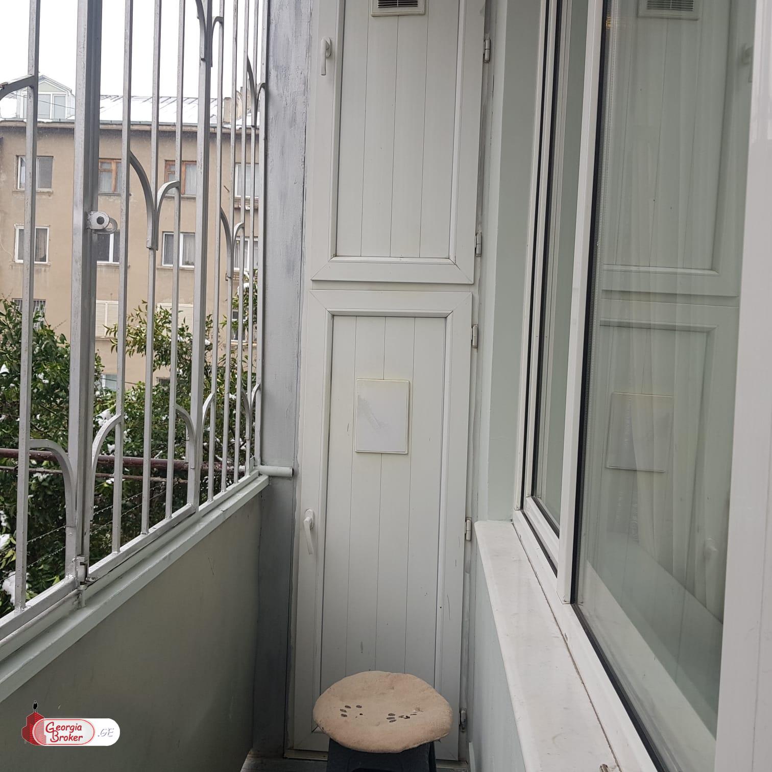 იყიდება ახალი გარემონტებული 3 ოთახიანი ბინა